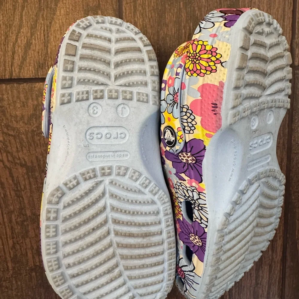 CROCS Kids Floral Sandals - Multicolor